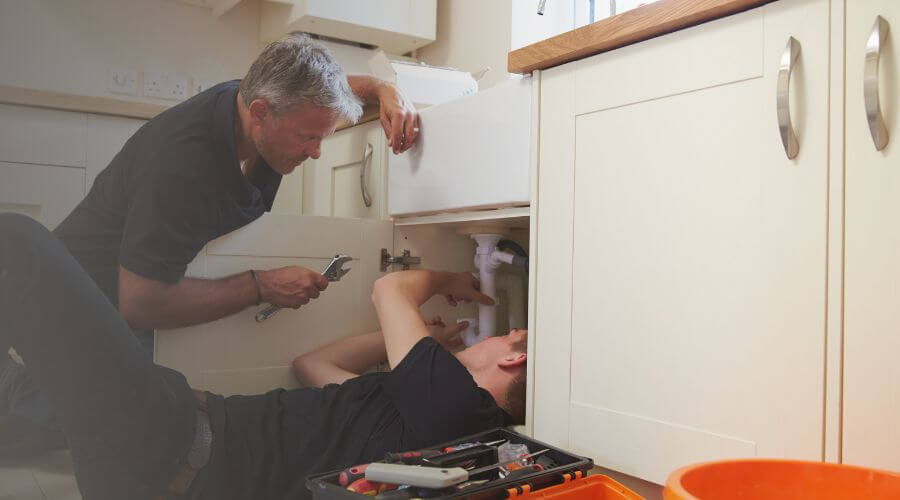 Professional burst pipe repair services in River Ranch, FL